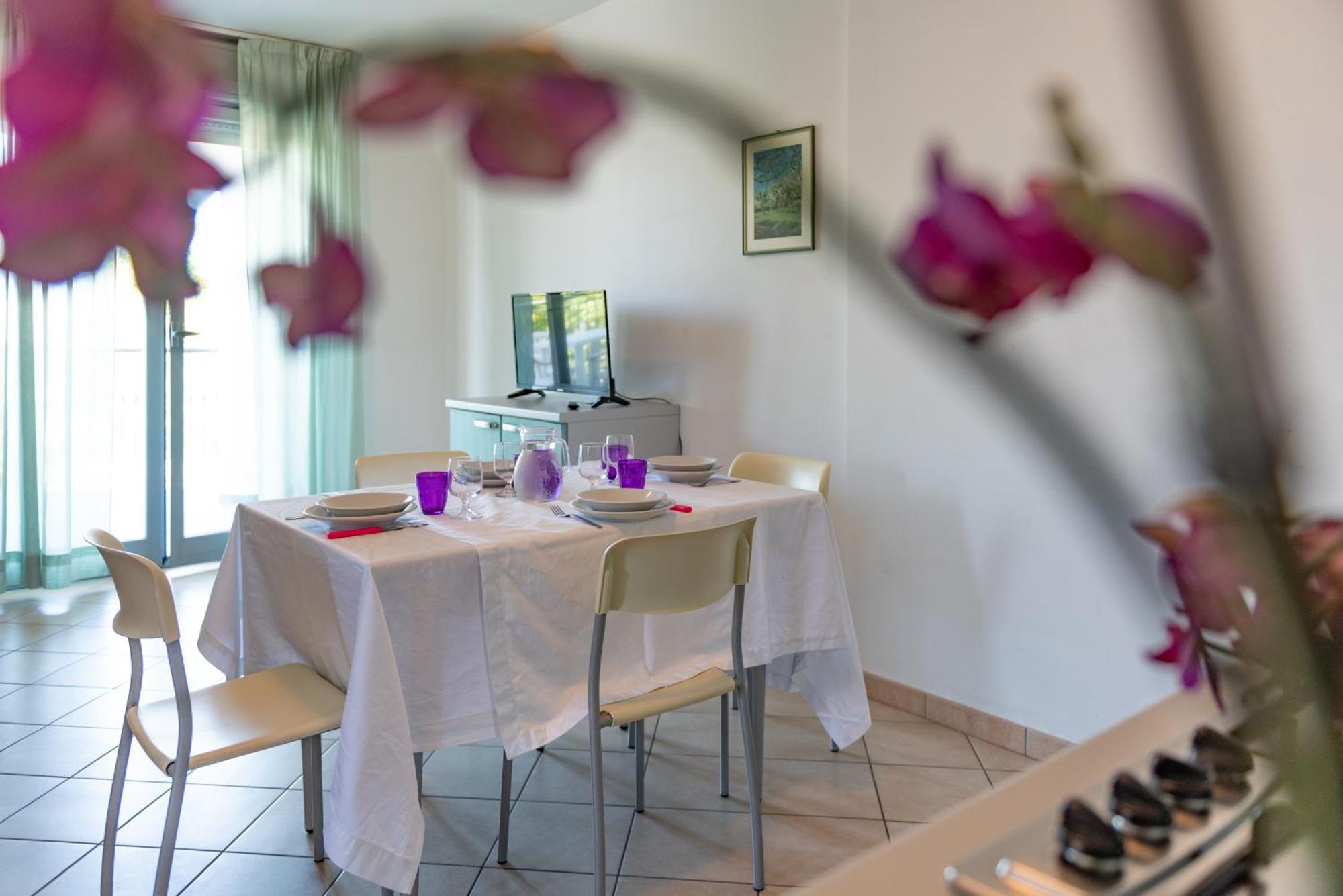 Altamira Residence Roseto Degli Abruzzi Esterno foto